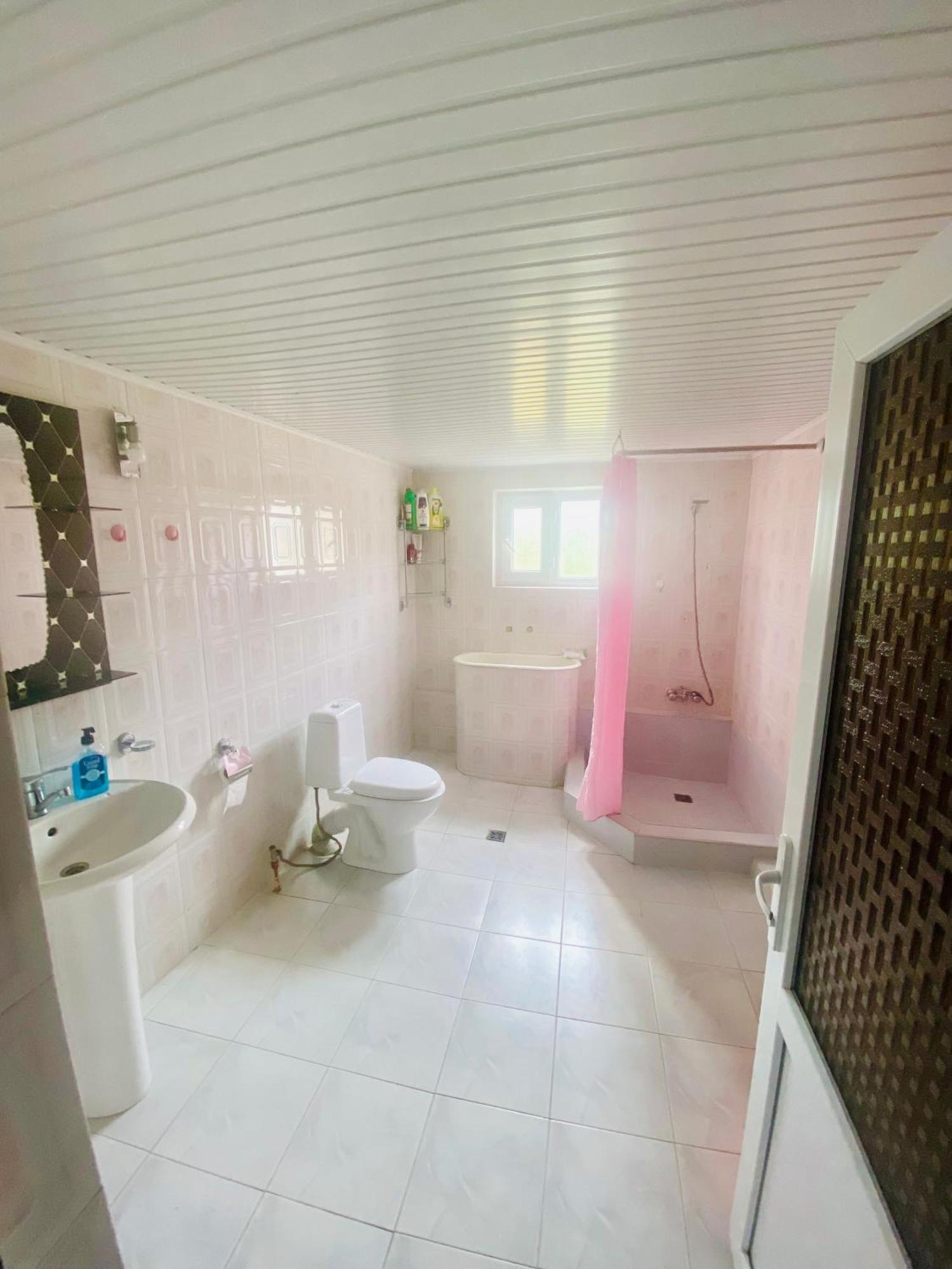 Guesthause Bagdati Extérieur photo